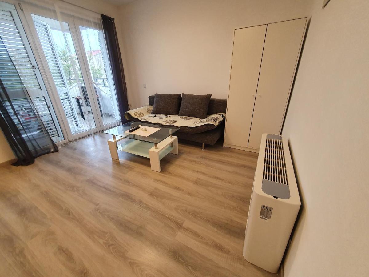 Apartments Villa M&M 2 Bibinje Exteriör bild