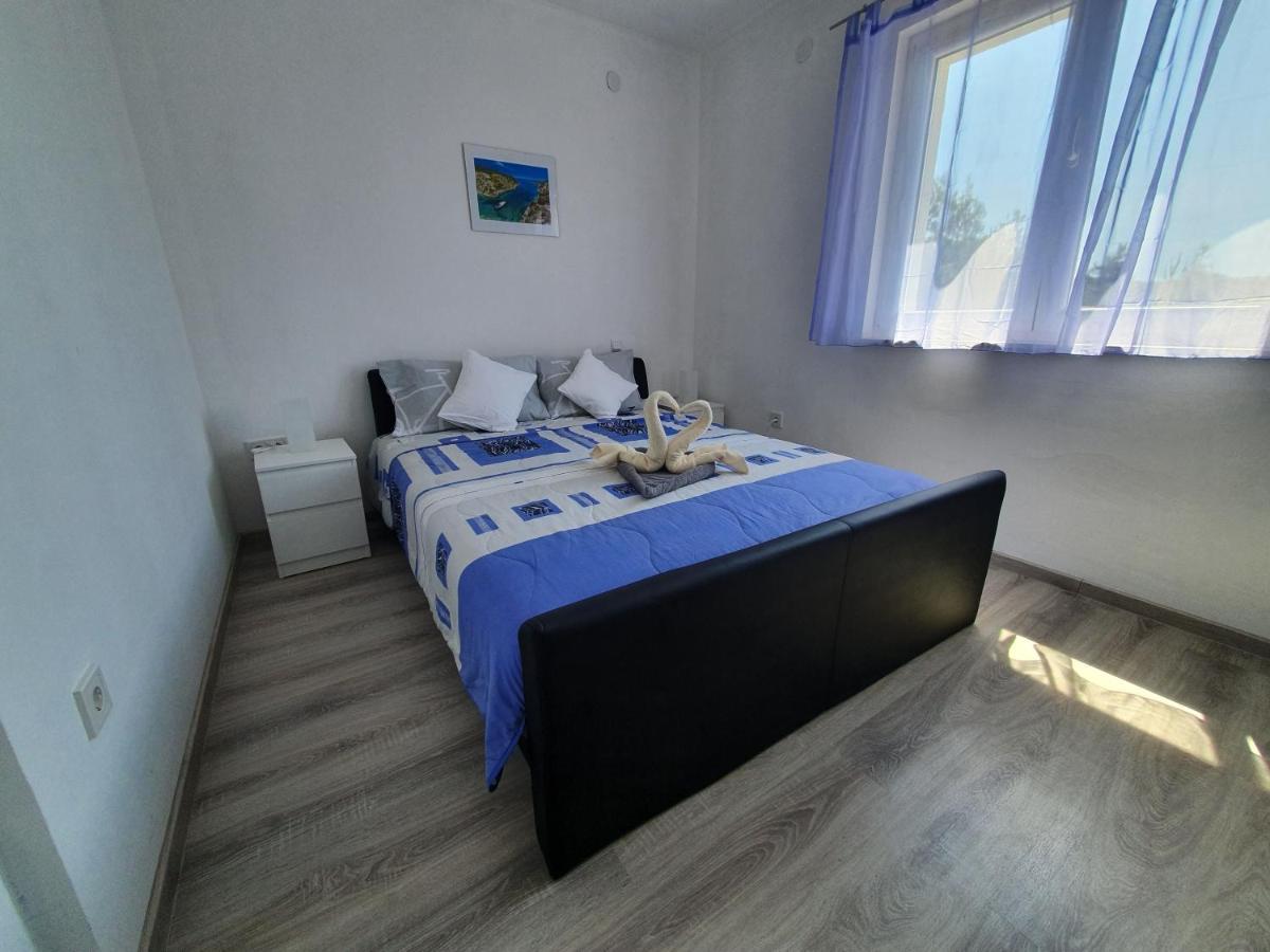 Apartments Villa M&M 2 Bibinje Exteriör bild