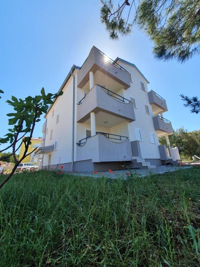 Apartments Villa M&M 2 Bibinje Exteriör bild