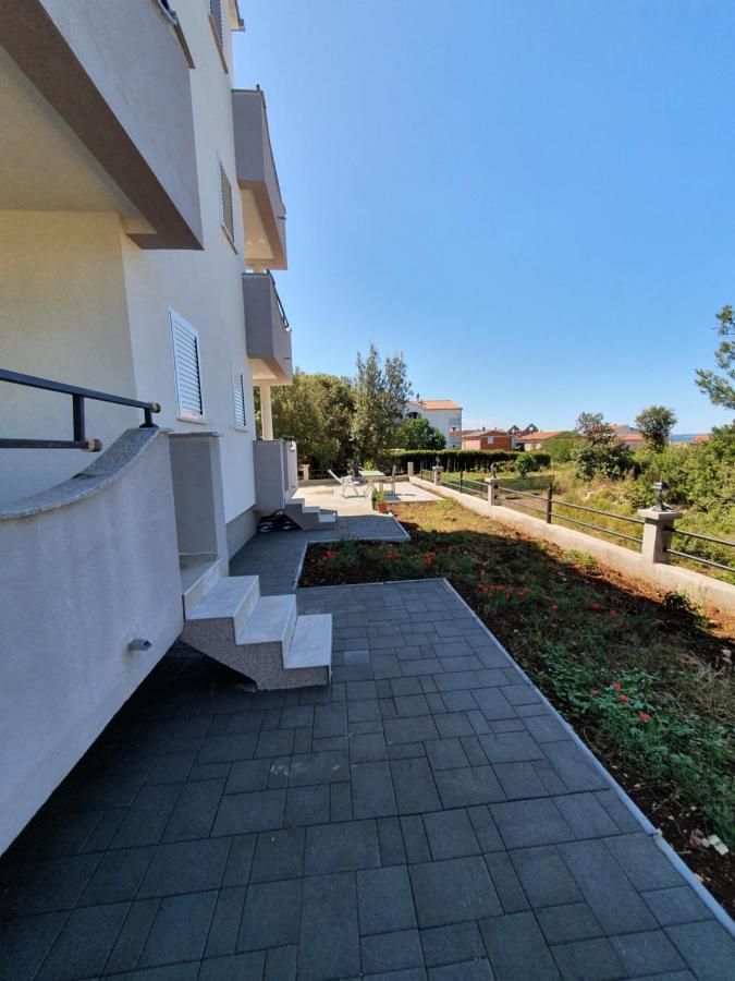 Apartments Villa M&M 2 Bibinje Exteriör bild