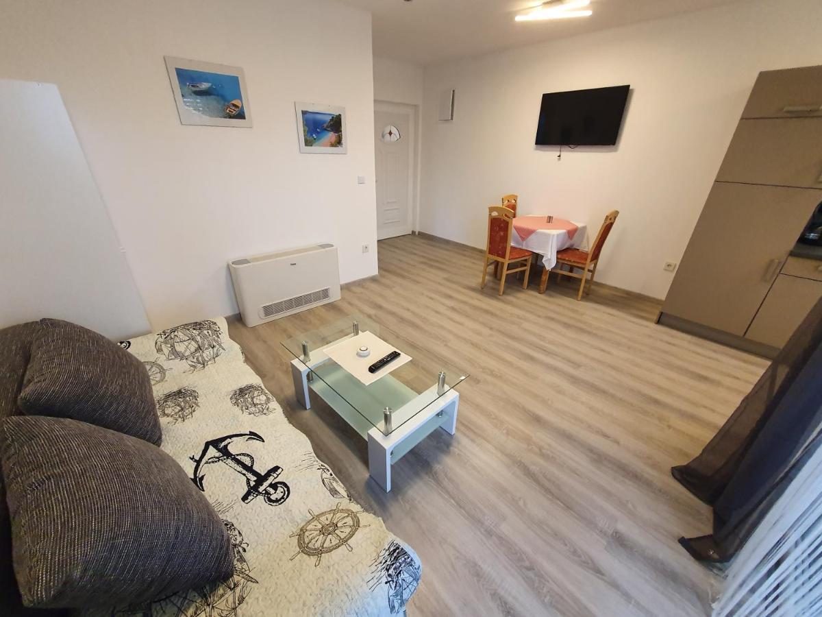 Apartments Villa M&M 2 Bibinje Exteriör bild
